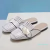 Real Leather Fashion Slippers Women's Wear Designer's Flat Shoes Metal Buckle Bekväm vår Autumn Women's SHO307A 045