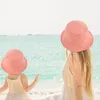 Parents enfant seau chapeaux respirant bassin chapeau enfants adultes solide plage casquette bébé été pêcheur casquette voyage parasol casquettes décontracté en plein air fête pare-soleil BC417