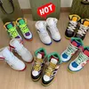 New Designer Casual Shoes Casual Men Treinadores Vintage Chaussures Ladies Basquete High Contraste Contraste Color Torno