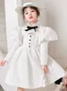 Sukienki dla dziewczynek nastolatki dziewczyny sukienki imprezowe Pearl Retro Princess Girls Sukienka na wesele 1. urodziny Vestidos Puff Sleeve Bapty Sukanty W0224