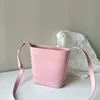 Bolsa de bolsa de crossbody saco de balde uma bolsa de ombro de ombro novo feminino feminino gabinete retro casual de grande capacidade para bolsas de canal 230812