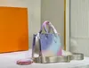 Onthego Sunrise Pastel PM the Totes Borsa a tracolla M59856 Borsa a mano da donna colorata 2023 PRIMAVERA IN CITTÀ Custodia a croce a colori sfumati