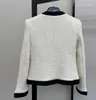 Damenjacken Frensh Style Kleiner Duft Weißer Tweed Wolljacke Frauen Oansatz Einreiher Kurze Oberbekleidung Frühling Herbst