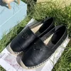 Ontwerpers Women Straw Flats Triangle Canvas Fisherman Shoes Summer Woman Flat Beach Dress Shoes Fashion Loafers Casual schoenen Rhinestone schoenen Maat EUR35-41