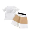 set di abbigliamento per ragazzi e ragazze baby kids designer T-shirt short fashion brand estate pantaloni per bambini e t-shirt in due pezzi