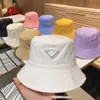 Chapeau de seau pour hommes et femmes chapeaux de créateurs soleil prévenir la pêche en plein air casquette de baseball luxe noir blanc rose casquette de mode Fashion Street Hats