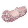 First Walkers Summer Girls Sandalen mode Pearl Shinny Rhinestone Bow Princess Shoes Baby Girl Flat Heel For Party Kids