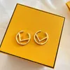 Golden Stud Earring Designer Voor Vrouwen Mannen Luxe Jewlery Gold Hoop Stud Earring Retro Ring Hanger F Oorbellen Engagement Ear Stud 2303032BF