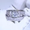 Cluster Rings Rulalei Brand Couple Vintage Jewelry Three Stone Princess Cut White Clear 5A Cubic Zirconia Women Wedding Bridal Ring