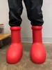 Мода MSCHF Big Red Boots Astro Boots Толкая нижняя резиновая платформа дождь дождь. Размер 36-46