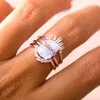 Bröllopsringar oregelbundna rosguldpläterade 925 Sterning Silver Moonstone Ring Set Jewelry Accessory