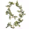 Flores decorativas 3/1pc Plantas artificiais Fake Eucalyptus Garland Camellias Seda Rose Vine Decoração FOUX FLORAL Pendurado para casamento