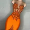 Turuncu Tüyler Kadınlar İçin Balo Elbiseleri 2023 Kristal Boncuk Afrikalı Kız Parti Önlükleri Uzun Denizkızı Gece Elbisesi