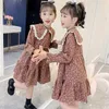Девушки платья детские платья для девочек Осень Новый подросток сладкий цветочный крупный лацленок