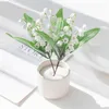 Symulacja Lily of the Valley Home Decoration Flowers European Mały świeży ślub Nowe produkty Bukiet ręczny