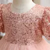 Girl's Dresses Girls 'paljett Bubble Sleeve Princess Kjol 2023 Ny high-end mode Sweet Puffy kjol Banket värd Baby Birthday Party Dress W0224