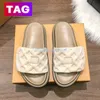 2023 Women slippers designer Pool Pillow slides Mules flat sandals womens shoes Embossed Mule Sliders Mens platform Slide summer slipper nylon cool beach Sandal