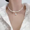 Choker French Barock Natural Freshwater Pearl Necklace For Women Moonstone Water Drop Pendant Hollben Kedja Delikat smyckespresent