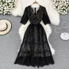 Été Nouvelle Fashion Goddess Robe Temperament Tempérament Slim V-Neck en dentelle Robe Tempérament élégant A-Line grande robe swing