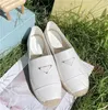 Ontwerpers Women Straw Flats Triangle Canvas Fisherman Shoes Summer Woman Flat Beach Dress Shoes Fashion Loafers Casual schoenen Rhinestone schoenen Maat EUR35-41