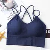 Tanks pour femmes Sexy Solid Crops Tops Slim Fit Spaghetti Strap Top Femmes Build In Bra Off Bra Souples sans manches Volyle Camisole Ins 2023