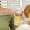 Weingläser 400ML/560ML Mondförmige Streifenglas INS Wasserbecher Eisgetränk Milch Kaffee Saft Dekoration Einzigartiges Trinkgeschirr