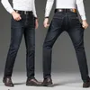 Mäns jeans bomullsmän jeans denim pants märke klassiska kläder overaller raka byxor för män svart överdimensionerad stor storlek 35 40 42 44 230302
