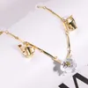 Colliers pendants Vedawas Corée arroser la boîte et le collier de fleurs pour femmes couleur Gold Metal Clavicle Choker Jewelry Party Party