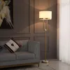 Lámparas de pie Lámpara con forma de tubo curvo de oro moderno Abajurs Metal Sala de estar Decoración para el hogar Base de mármol blanco Luminaria para dormitorio