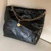 Neue Designer -Leder -Ketten -Umhängetaschen Große Einkaufstasche Frauen Geldbörsen Totes Lady Modehandtaschen