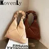 Women Bag's Fashion Vintage Clutch Purse Läder Retro Eleganta handväskor för kvinnor Blomma Handle Design Kvinnor axelväska 230303