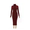 Sıradan Elbiseler Sonbahar 2023 Avrupa-Usa tarzı kadınlar yüksek yakalı saf renk raglan kolu sıska örgü paket kalçalar elbise