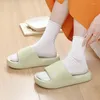 Slippers Moda minimalista cor sólida sandálias de verão de alta qualidade para meninas homens ao ar livre homens 2023 sapatos de fundo grossos
