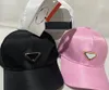 Mens Fashion Ball Caps Women Casual Baseball Cap Summer Classic Triangle Hats Män Stylish Mönster Läderlock Kvinnor Justerbar mössa