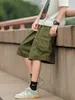 남자 반바지화물 반바지 남자 일본 레트로 플레어 솔리드 하이 스트리트 여름 여름 얇은 캐주얼 한 느슨한 큰 주머니 무릎 길이 군대 단순한 남성 g230303