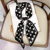 Designer Wave Point Imitate Silk Scarf Pannband för kvinnor Fashion Long Handle PAG -halsdukar Paris Axel Tote Bagage Ribbon Head Wraps 15*150cm