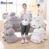 Poupées en peluche 1 pc 355065 cm Kawaii Allongé Chat Jouets En Peluche Mignon Poupée Belle Animal Oreiller Doux Dessin Animé Coussin Enfant Cadeau De Noël 230303