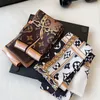 Designer Letters Print Floral Silk Scarf Pannband för kvinnor Fashion Scaves Axel Tote Bagage Ribbon Head Wraps Double Ribbon 8974674