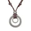 Colares pendentes de moda de tamanho retro círculo de couro corda de colar de penas de penas para homens roupas de jóias para mulheres presentes
