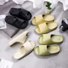 Barnskor Eva tofflor Foam Runner Parent-Child Slipper Baby Sandals Slides Gril Boy Harts Fashion Toddler Black Trainers Kid Shoe
