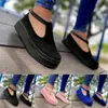 Sandaler Kvinnors sneakers Ladies Casual Solid Color Summer Fashion Round Toe Buckle Female Plat Single Plus Size