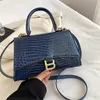 2023 Women Luxurys Designers Bags Shoulder Bag Handbags Pochette Accessories Crossbody Wallet Womens Purses Card Holder Messenger Purse