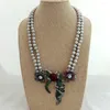Chaînes 21 "-22" 8-9mm 2 rangées gris rond collier de perles d'eau douce cubique zircone micro pavé fleur singe pendentif pour femmes