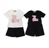 Ensembles de vêtements pour bébés créateurs Sports Boy Girl T-shirt Short Set Tracksuit Enfants Tops Tee Pant