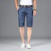 Herren-Jeans 2023 – Verkauf von farblosen Sommer-Modal-Jeansshorts in Übergröße, Fünf-Punkt-Hosen, junge und mittlere Papas, Business-Casual