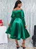 Casual klänningar kvinnor utanför axel skate klänning glittrande grön långärmhet v hals satin flytande prom party julans slitage vestidos mujer