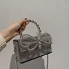 Yeni Rhinestone Çantaları Kadınlar için Debriyaj 2022 Elmas Omuz Çantası Çanta Bayanlar Kadın Crossbody Bag Parlayan Zincir Kristal Tote 230304