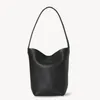 イブニングバッグ2023ラグジュアリーリアルレザーバッグThe Row N/S Park Trumpet Cowhide Classic Small Size Tote for Women