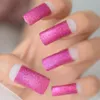 rosa och glitter naglar