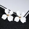 Orecchini a cerchio 1PAIR STILE COREANE Foglie di fiori carini per donne 2023 Fashion Stars Love Woman Wholesale Jewelry